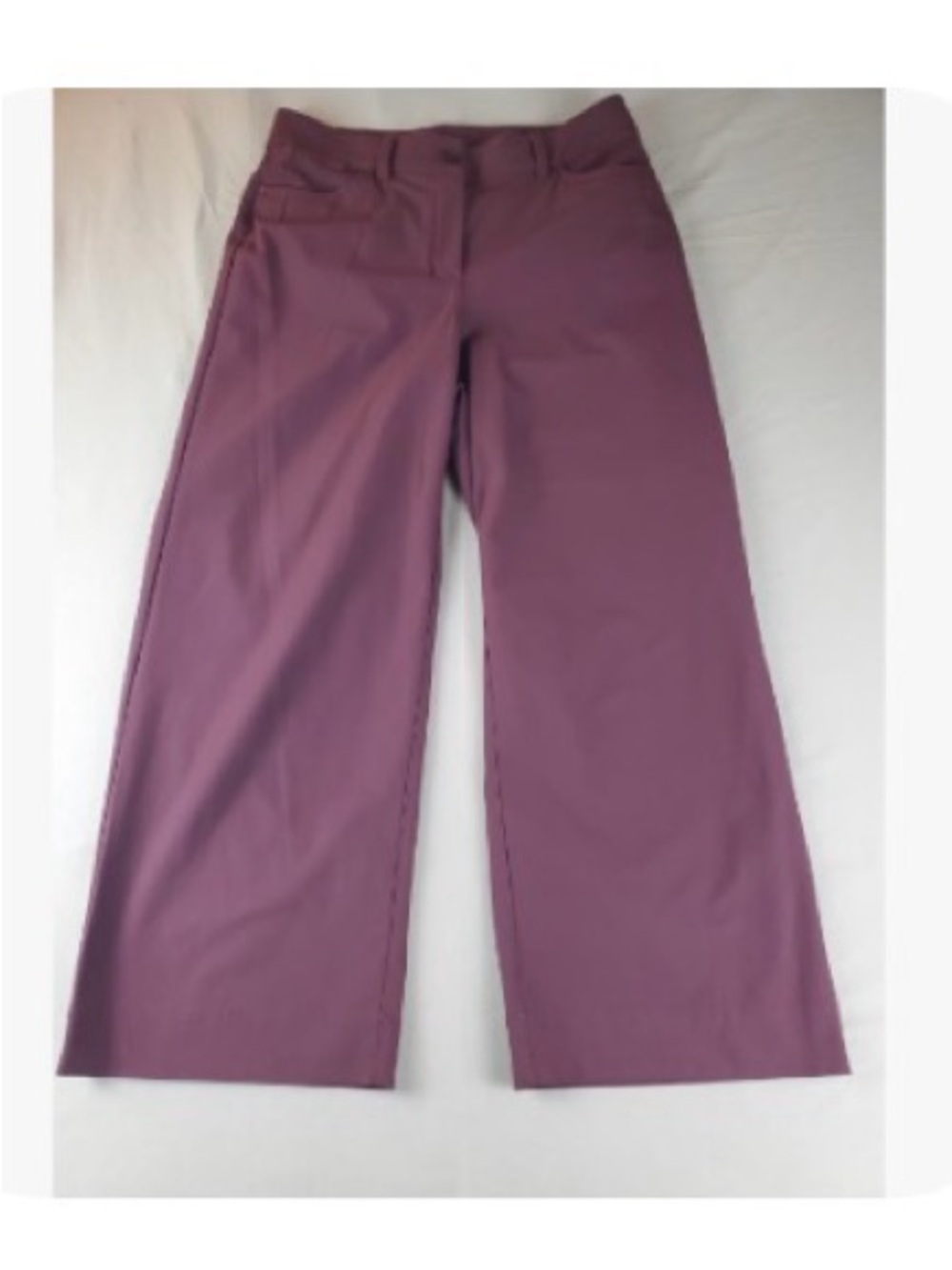 Lululemon City Sleek 5
Pocket Wide-Leg